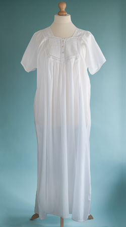 Nicole Short-sleeved Nightie