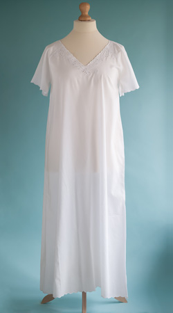 Sophie Short-sleeved Nightie